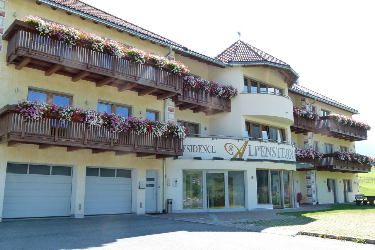 Residence Garni Alpenstern Resia Buitenkant foto